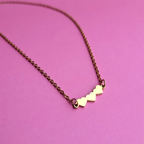 Cadena: Triple corazón