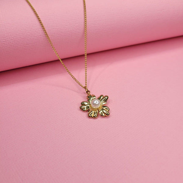 Cadena: Flor perlado