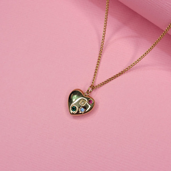 Cadena: Corazón colorido