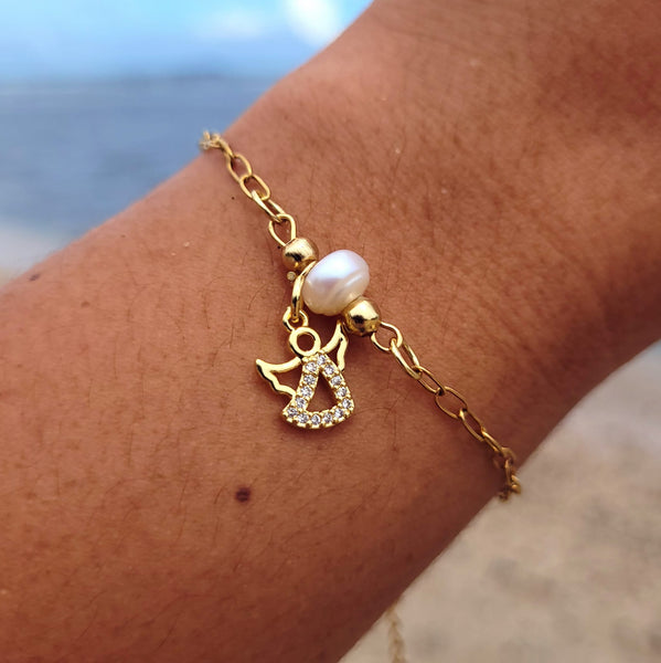 Pulsera con colgante de ángel